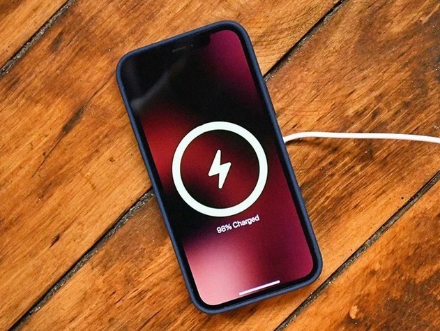 桥西苹果手机维修分享iPhone 12可以随便充电吗 